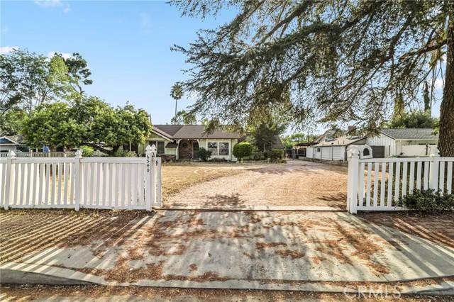 West Hills, CA 91307,6540 Shoup AVE