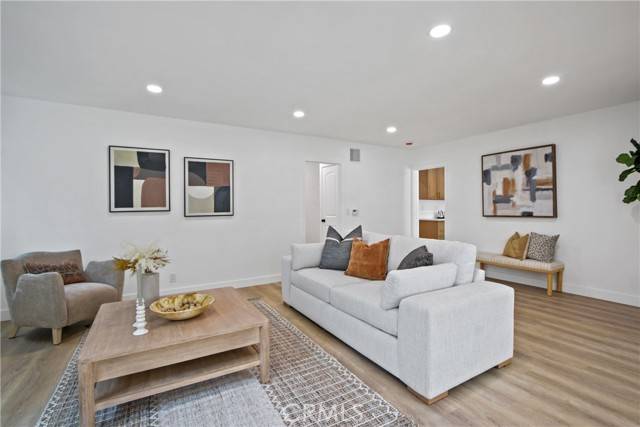 Whittier, CA 90601,5430 Mavis AVE