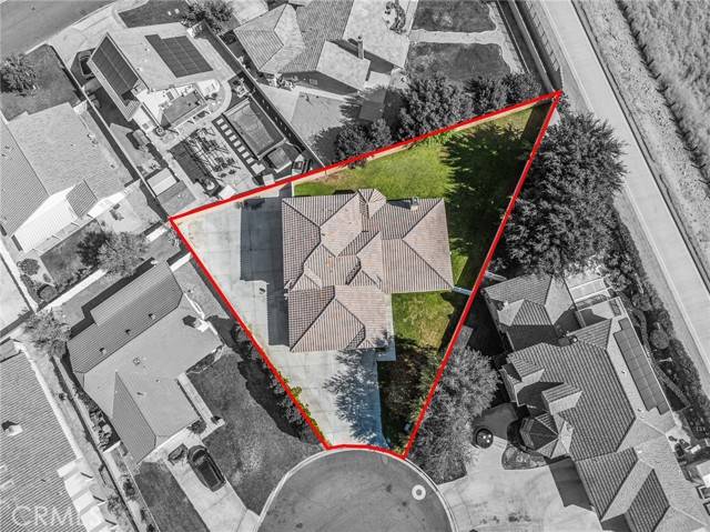 Victorville, CA 92395,18490 Trout LN