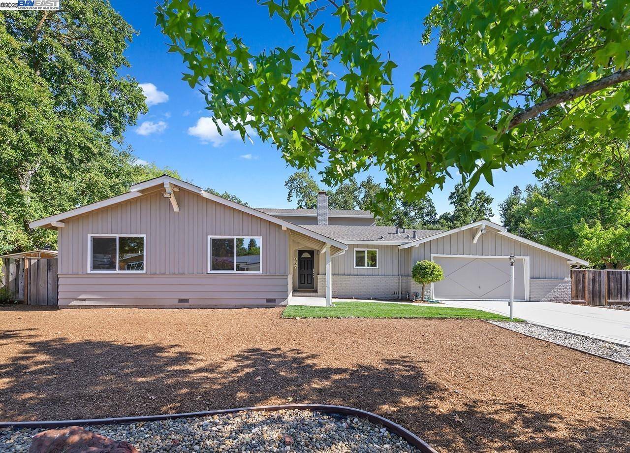 Alamo, CA 94507,957 Ina Dr