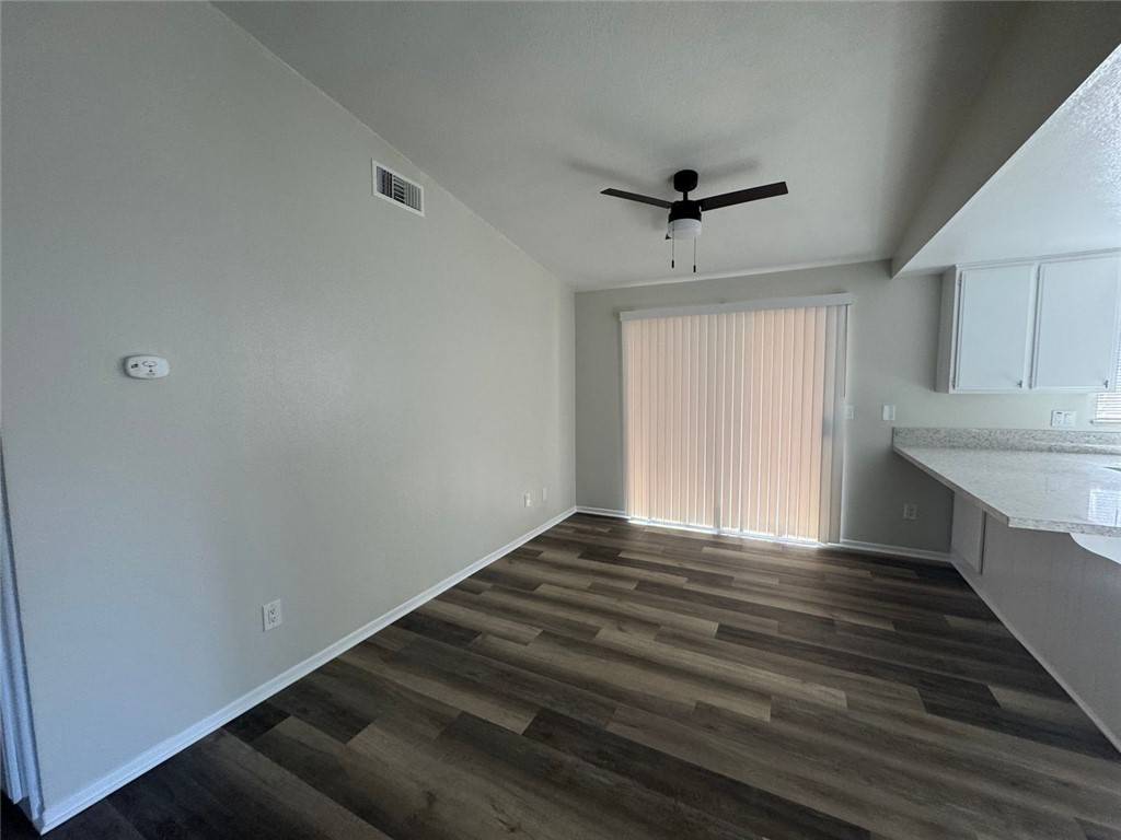 Lake Elsinore, CA 92530,231 Laurelwood LN
