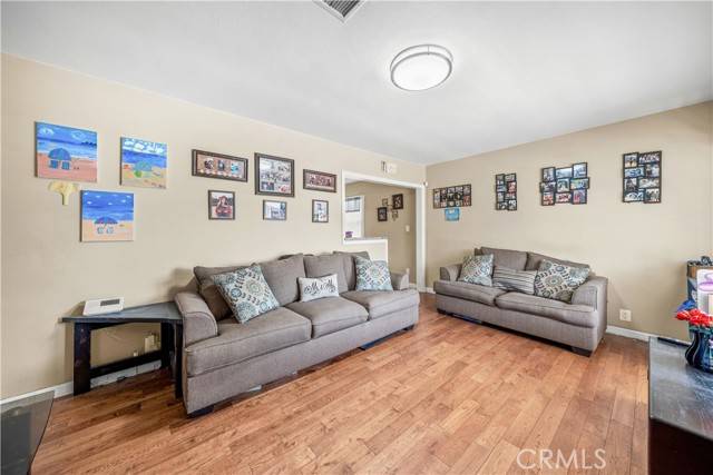 Whittier, CA 90605,13495 Meyer RD