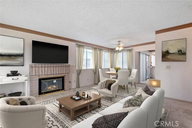 Hemet, CA 92543,418 King CT