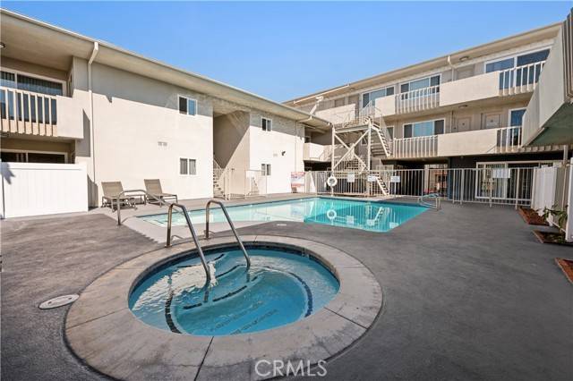 Torrance, CA 90503,3710 Garnet ST 304