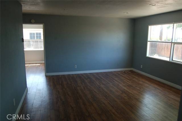 Rialto, CA 92376,251 E Ramona DR