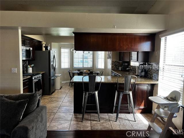 Bakersfield, CA 93313,4301 Northwind DR