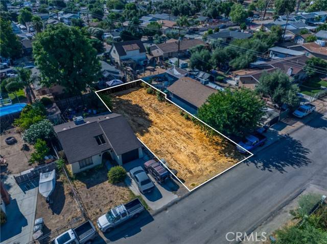 Lake Elsinore, CA 92530,0 Walls ST