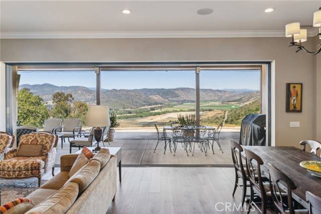 Escondido, CA 92025,15450 Bandy Canyon RD