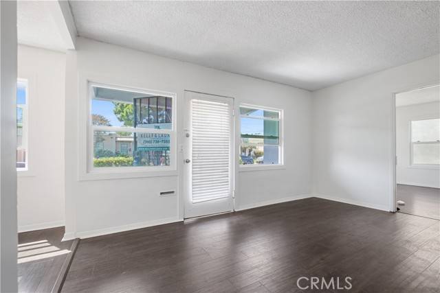 Alhambra, CA 91801,20 S Vega ST