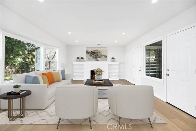 Altadena, CA 91001,634 W Mendocino ST