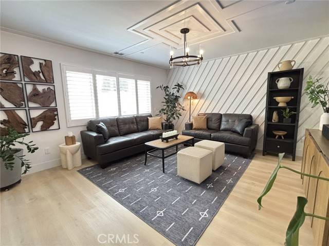 Lake Elsinore, CA 92530,32815 Crown Point LN