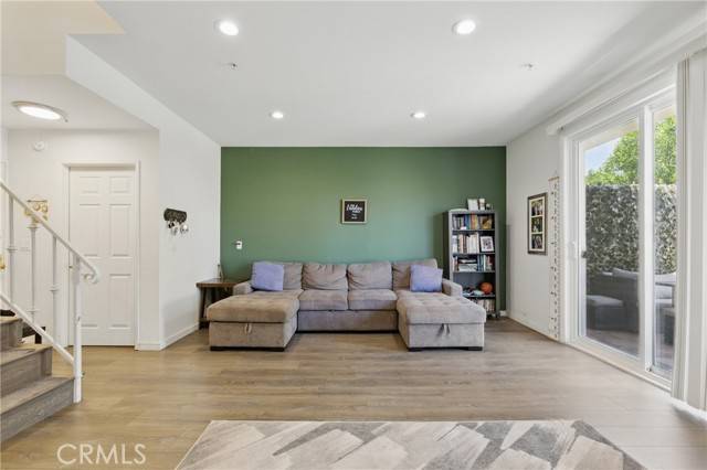 Studio City, CA 91602,11445 Moorpark ST 12