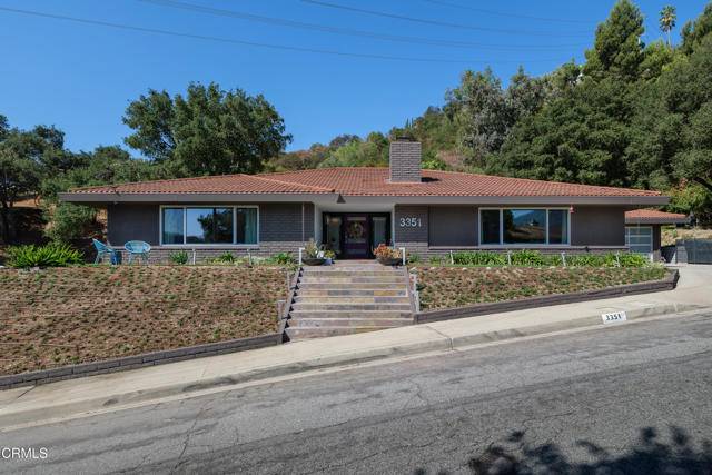 Glendale, CA 91208,3351 Country Club DR