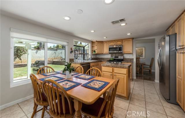 Redlands, CA 92374,220 Eastpark LN