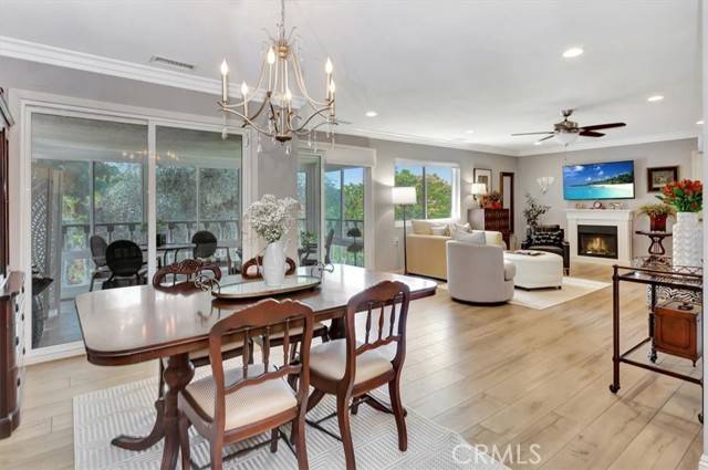 Laguna Woods, CA 92637,2402 Via Mariposa 3B