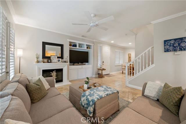 Valencia, CA 91355,28022 Serra LN