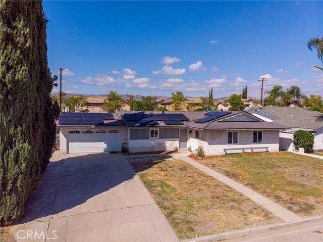 Simi Valley, CA 93065,233 E Bonita Dr.