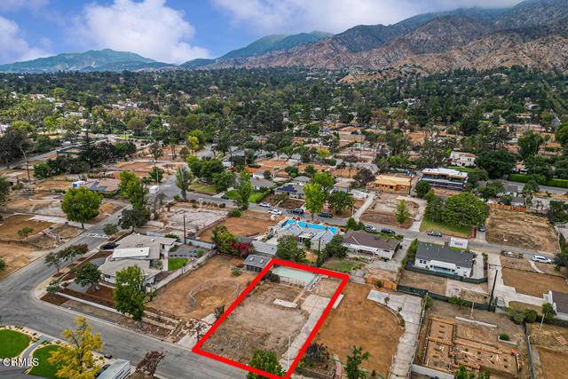 Altadena, CA 91001,1685 E Calaveras ST