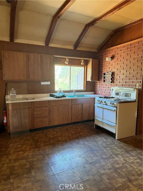 Mariposa, CA 95338,4104 Old HWY