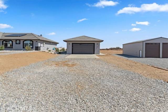 Oak Hills, CA 92344,7122 Braceo ST