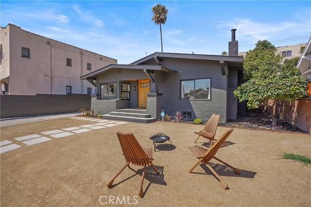 Los Angeles, CA 90029,743 N Alexandria AVE