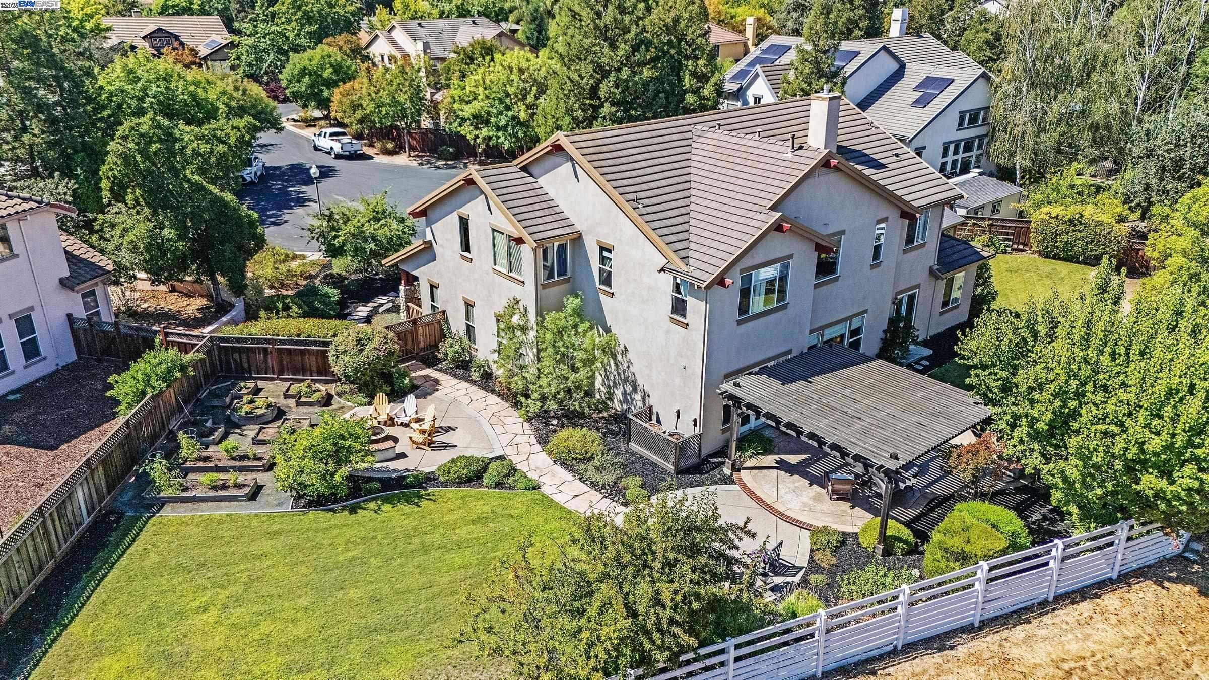 Livermore, CA 94550,2304 White Oak Pl