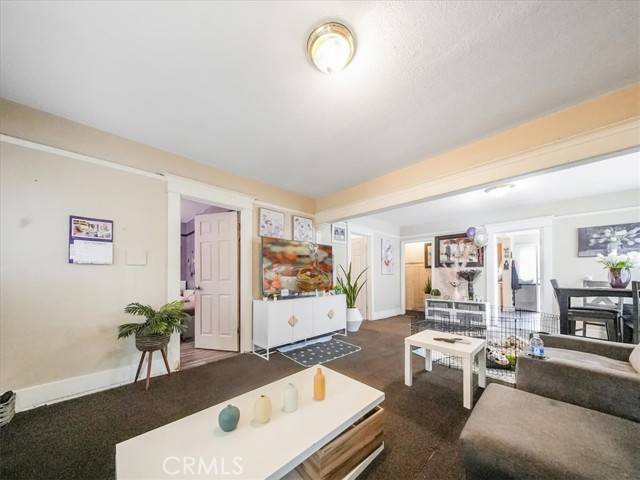 Santa Ana, CA 92703,1111 5th