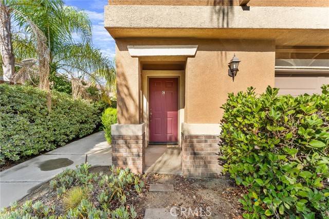 Murrieta, CA 92563,39975 Millbrook WAY C