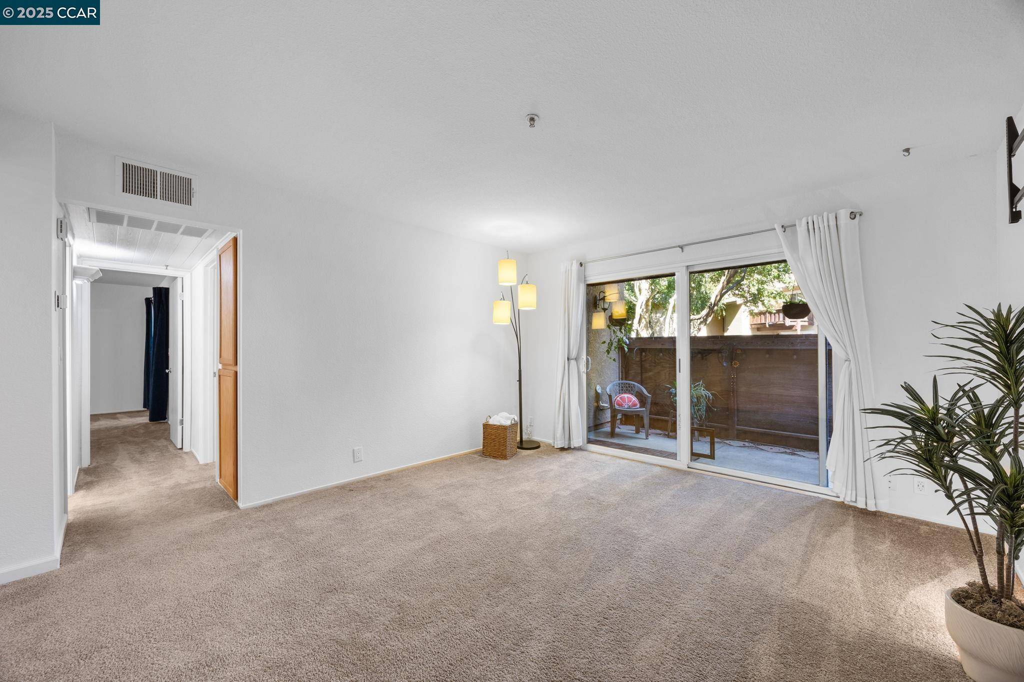 Vacaville, CA 95687,636 Arcadia Dr