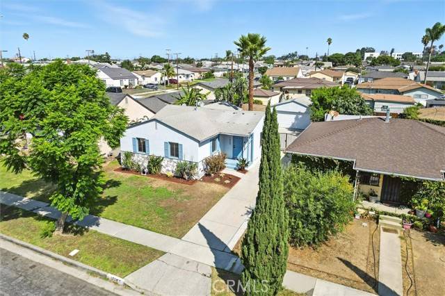 Los Angeles, CA 90047,1559 W 113th