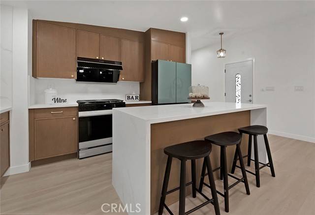 La Puente, CA 91744,261 Zenith AVE