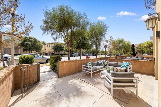 Lake Forest, CA 92630,81 Savannah