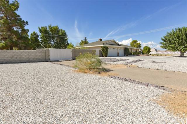Apple Valley, CA 92307,19521 Tomahawk RD