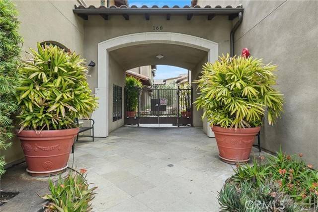 Pasadena, CA 91107,168 S Sierra Madre BLD 115