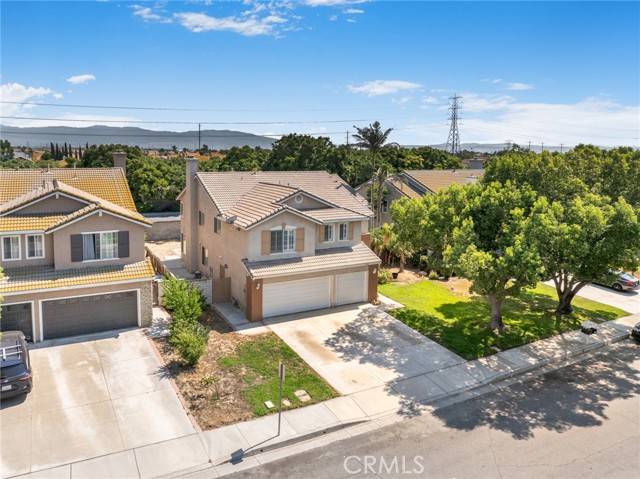Ontario, CA 91761,3280 Stallion ST
