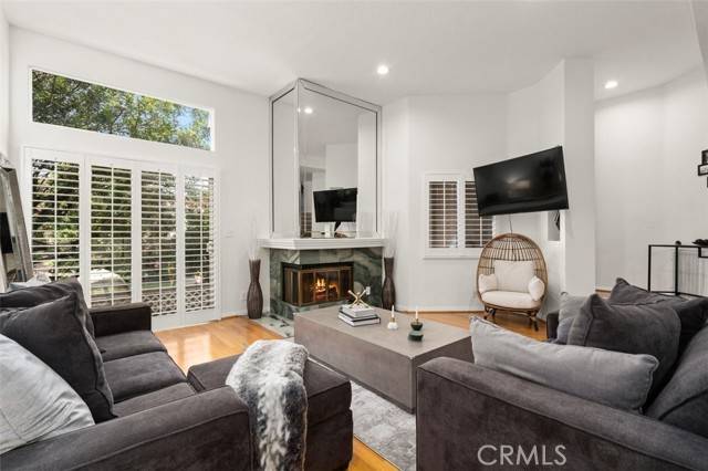 Tarzana, CA 91356,18730 Hatteras ST 46