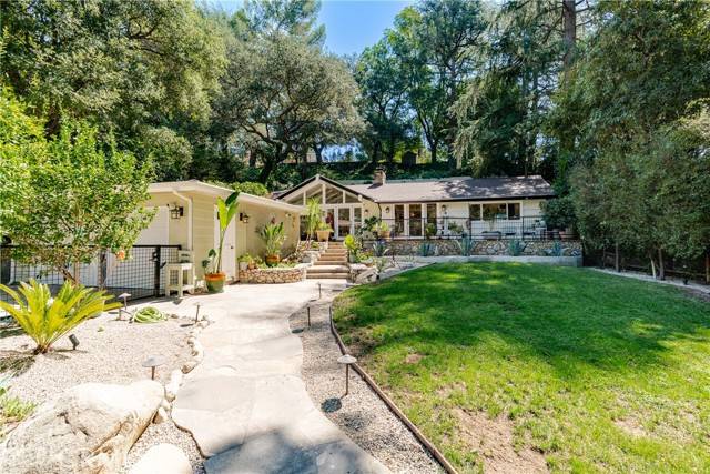 La Canada Flintridge, CA 91011,5220 Palm DR