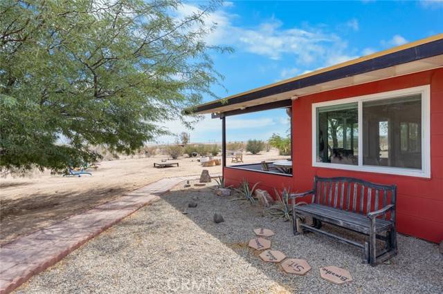 Landers, CA 92285,2150 Tori LN