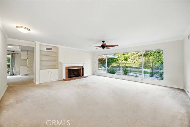 Fullerton, CA 92835,2000 Redondo PL