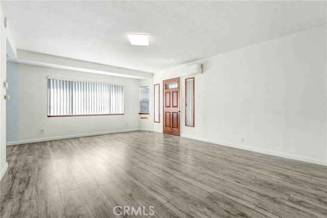 Burbank, CA 91506,1713 1715 W Victory