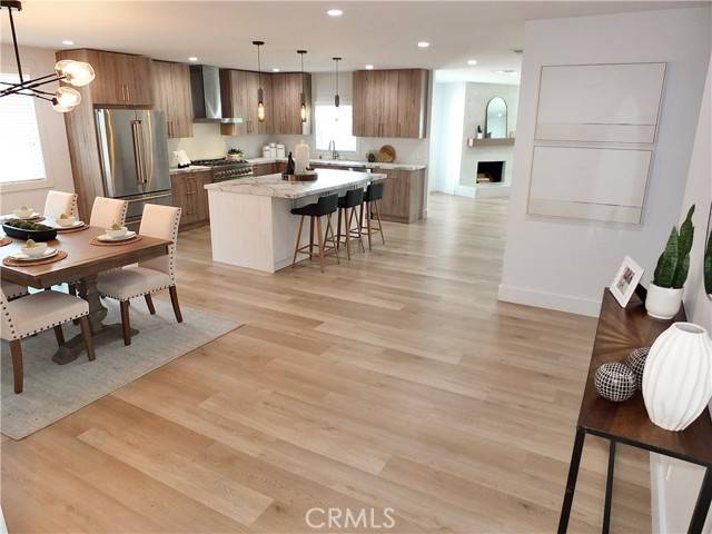 Long Beach, CA 90805,5970 Coke