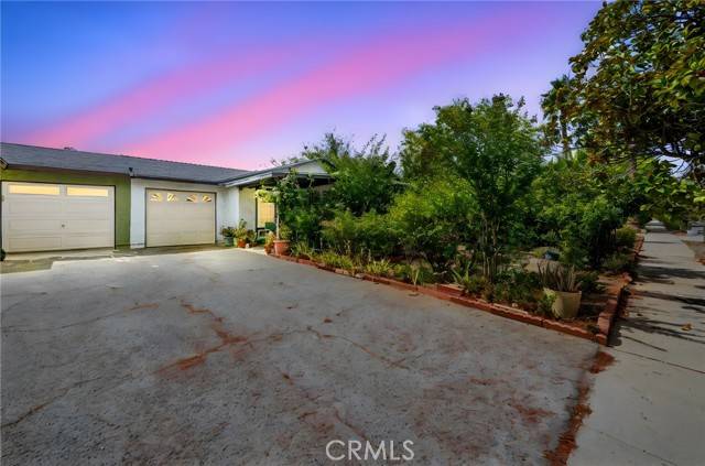 Banning, CA 92220,5360 Evelyn DR