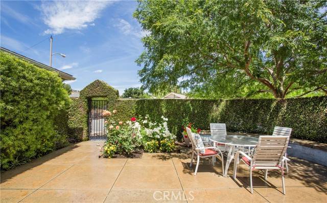 Calabasas, CA 91302,26106 Veva WAY