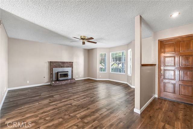 Madera, CA 93637,1688 University