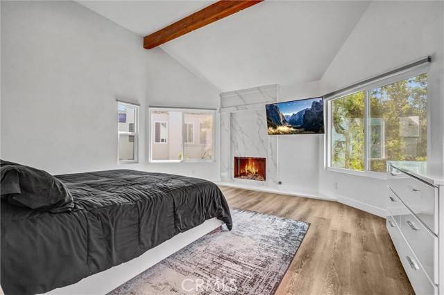 Orange, CA 92869,5846 E Creekside AVE 20