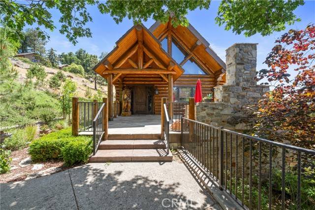 Tehachapi, CA 93561,26000 Deertrail DR