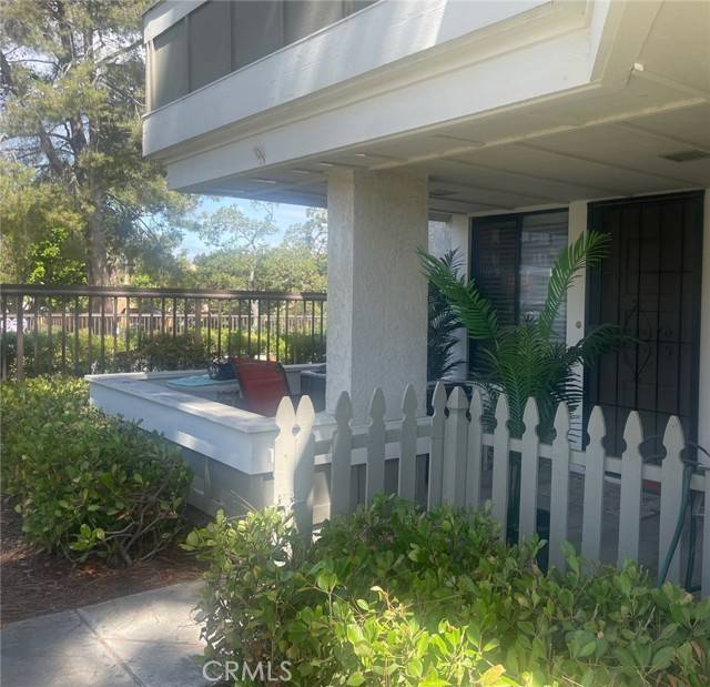 Lake Forest, CA 92630,22201 Center pointe