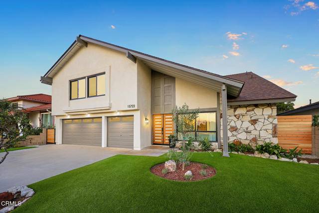 Huntington Beach, CA 92647,15722 Dawson LN