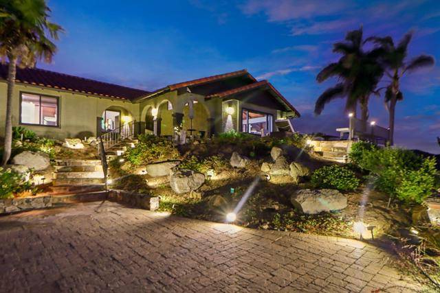 Vista, CA 92084,2073 Elevado Rd