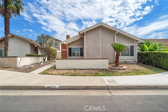 Tustin, CA 92780,14272 Raintree RD